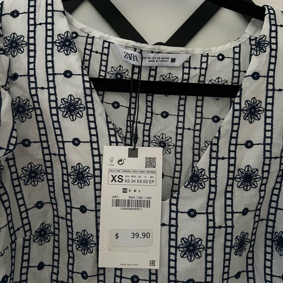 NWT Zara Embroidered Cropped Top with Puff Sleeves - Picture 5 of 5